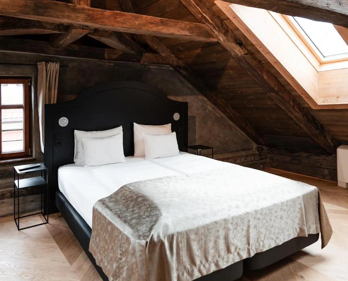 H5 Grauer Baer Studios & More Innsbruck Österreich