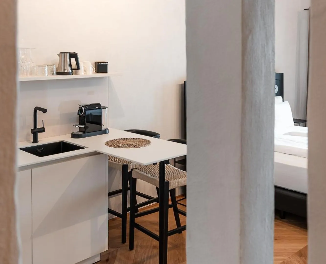 H5 Grauer Baer Studios & More Innsbruck Aparthotel